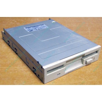 Флоппи-дисковод 3.5" Samsung SFD-321B белый (Старый Оскол)